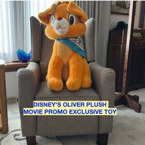 DISNEY OLIVER & COMPANY Oliver plush 25" stuffed animal SEARS EXCLUSIVE PROMO